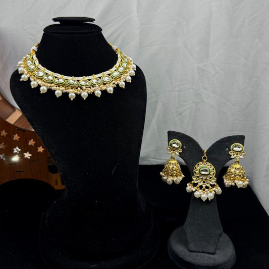 Necklace set 28